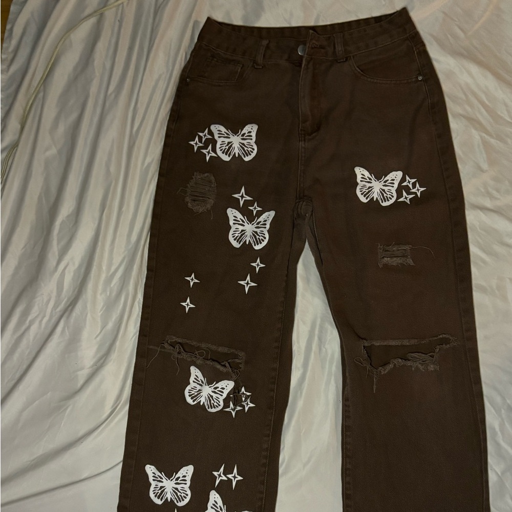 *USED* SHEIN EZwear Bleach Wash Ripped Detail Butterfly Jeans (Mocha Brown)